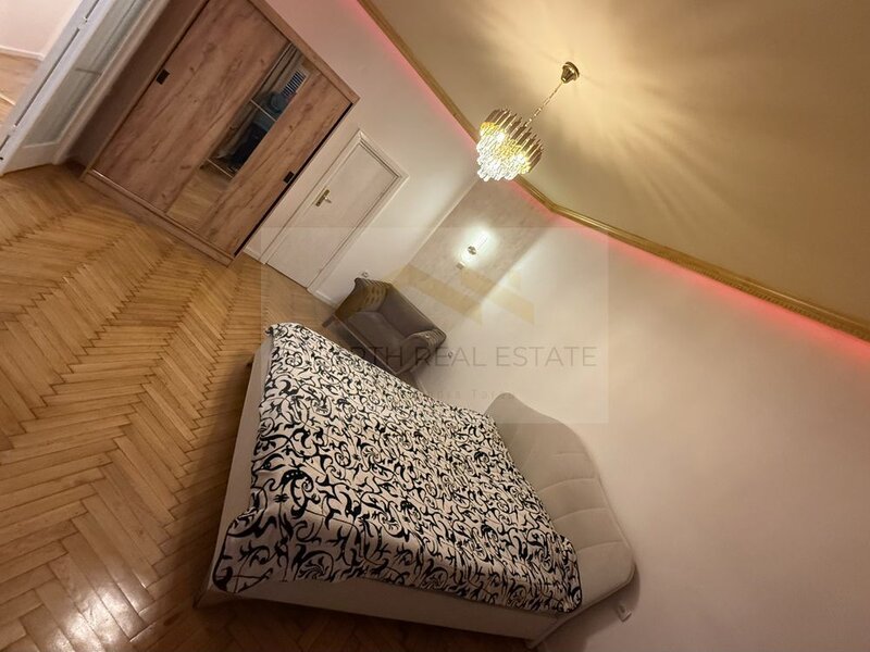 Cismigiu, apartament 2 camere de vanzare, centrala proprie, mobilat.